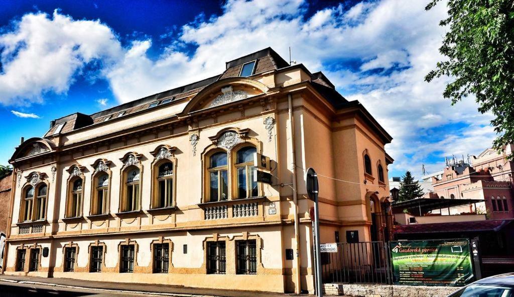 Penzion Dobre Casy Košice Εξωτερικό φωτογραφία